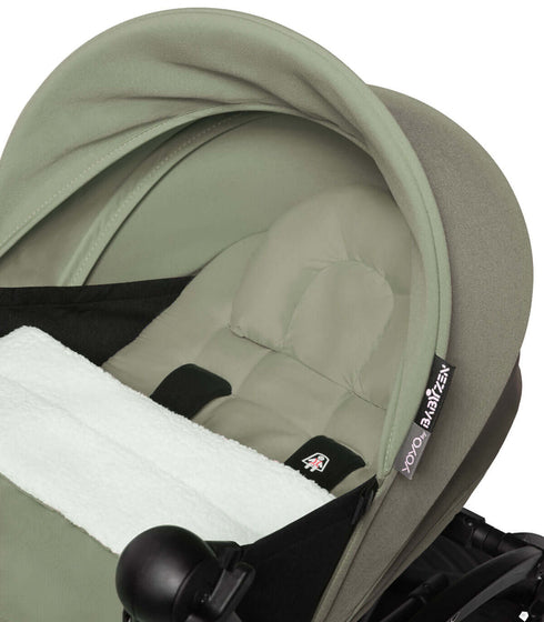 YOYO 0+ Newborn Pack Sleeping part